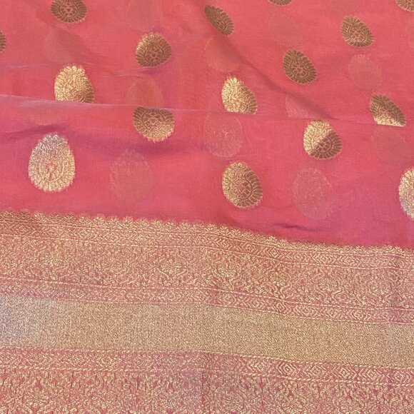 Soft Banarasi Saree in Pastel Pink with Rich Zari Border & Pallu Boutique - Picture 5 of 15